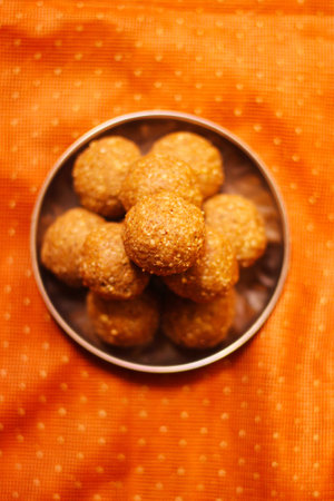 Traditional Indian peanut jaggery Ladoo (balls)の写真素材