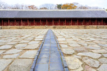 Jongmyo Royal Shrine in Seoul, South Korea. This is the supreme shrine of the state where the tablets of royal ancestors are enshrined. It is an Unesco World Heritage Site.のeditorial素材