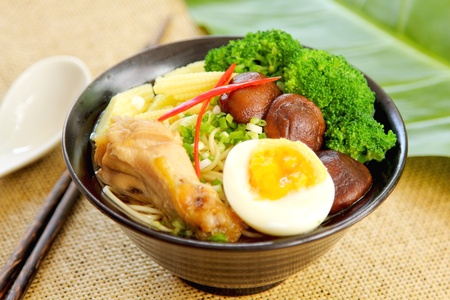 Noodle soup with mushroom and chickenの写真素材
