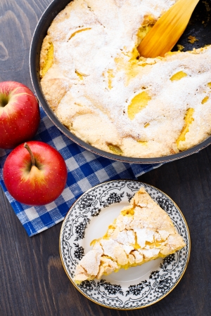 Piece of freshly baked apple pie on a plateの写真素材