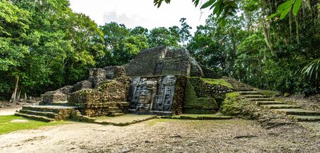 Lamanai archaeological reserve mayan Mast Temple in Belize jungleの写真素材