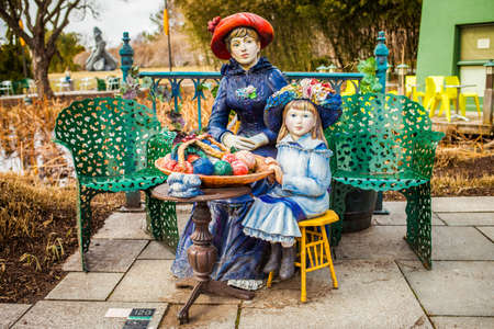 Hamilton, NJ / USA: 3/28/2015 - Two Sisters sculpture at Grounds for sculptures art center parkのeditorial素材