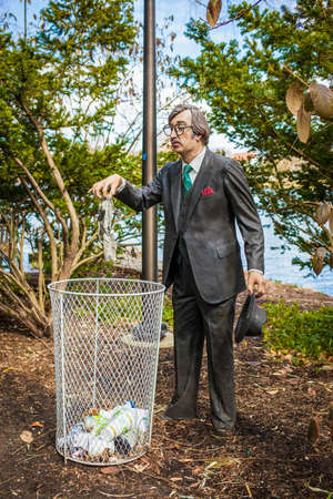 Hamilton, NJ / USA: 3/28/2015 - Grounds for sculptures art centerのeditorial素材