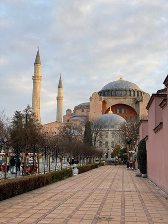 ISTANBUL, Turkey - 12-20-2020: Hagia Sophia historic landmark during pandemic lockdown nobodyのeditorial素材