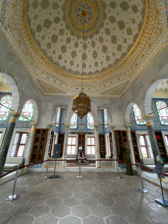 ISTANBUL, Turkey - 12-20-2020: Throne Room inside Topkapi Palaceのeditorial素材