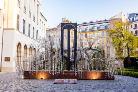 Budapest, Hungary - December 21, 2022: Emanuel tree holocaust monument at Dohany Sinagogue in Budapest cityのeditorial素材