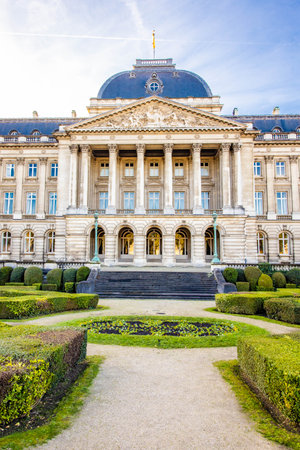 Royal Palace of Brussels front view at sunny summer dayのeditorial素材