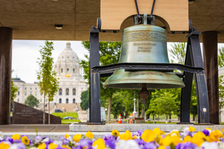 A replica of the iconic Liberty Bell displayed at the Minnesota State Capitol in St. Paulの写真素材