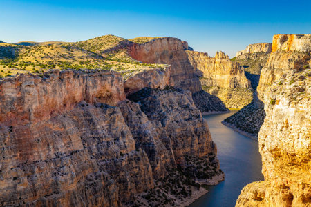 Scenic View of Bighorn Canyon River Bend at sunset from State Line Trailの写真素材