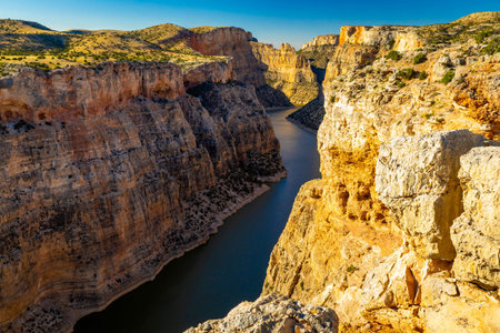 Scenic View of Bighorn Canyon River Bend at sunset from State Line Trailの写真素材