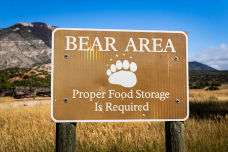 Bear Area Warning Sign Close Upの写真素材