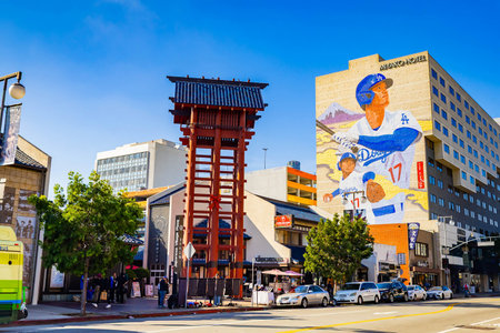 Los Angeles, CA, USA - December 03, 2025: Vibrant pedestrian streets and shops in the historic Little Tokyo neighborhoodのeditorial素材