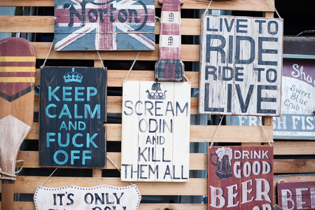 Vintage wooden boardes old signs posters with motivational phrasのeditorial素材