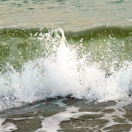 Big wave with foam.