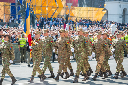 KIEV, UKRAINE - AUGUST 24, 2018: Military parade in Kiev, dedicated to the Independence Day of Ukraine, 27th anniversary. Marching NATO military troops from Romania on Khreshchatyk streetのeditorial素材