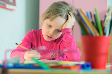 kid studying at homeの写真素材