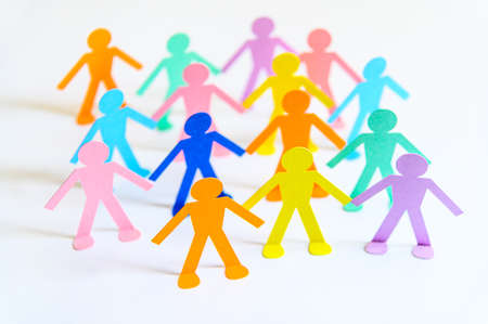 paper people chain concept of social help and togetherness in groupの写真素材