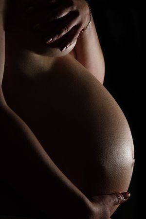 Belly in the darkの写真素材