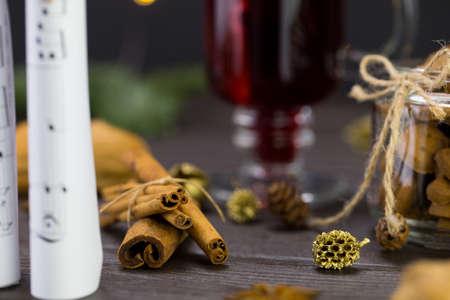 musical notes against the background of a burning christmas drink.の写真素材
