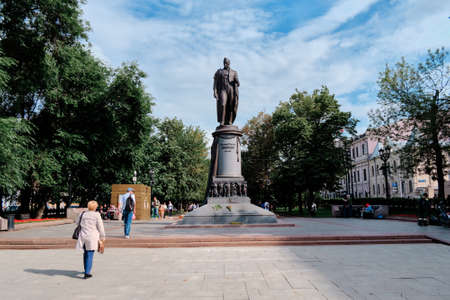 Moscow, Russia - Jul 2020: General landscape view at tradition Moscow architecture. City life on the main streets of the city. The citizens go on their own business. Automobile traffic.のeditorial素材