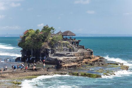 11-10-2018, Tanah lot temple, Bali island.のeditorial素材