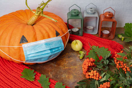 Concept, hello autumn, protect yourself from coronavirus, pondemicの写真素材
