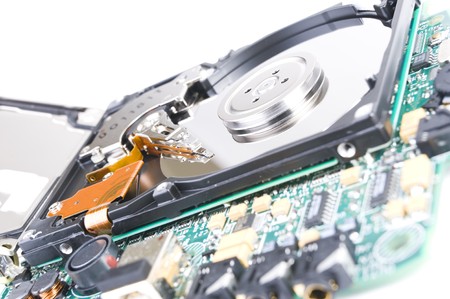 Hard disk drive