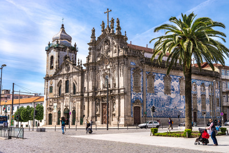 PORTO, PORTUGAL - APRIL 27, 2014: View of Carmelites church with Our Lady of Mount Carmel. Located in the center of Porto, Portugal.のeditorial素材