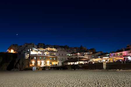 Albufeira beach at night, Algarve, Portugalの写真素材