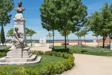 Square in Evora city near Diana Temple. Evora, Portugalのeditorial素材