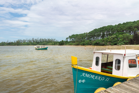 Florianopolis, Brasil, Jan 7, 2016: Beautiful landscape in Conceicao lagoon in Florianopolis with boat alongside, Santa Catarina, Brazil. This city is one of the main tourists destination in south region.のeditorial素材