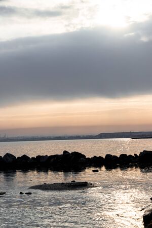 landscape, sea, water, sunset, dawn, sky, sun, sea, beach, in the sunset, dawn, wild on the water, wavesの写真素材
