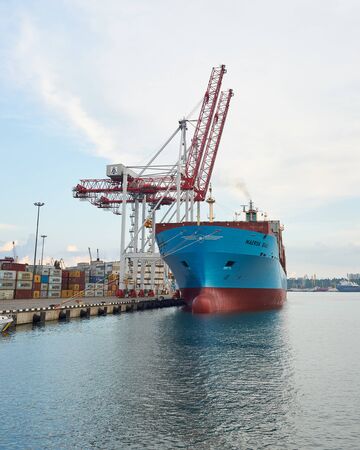 ODESSA, UKRAINE - June 30, 2018: Container ships Maersk Balli in Port of Odessaのeditorial素材