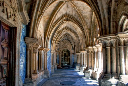 Gothic cloister of the cathedral of Porto in Portugalのeditorial素材