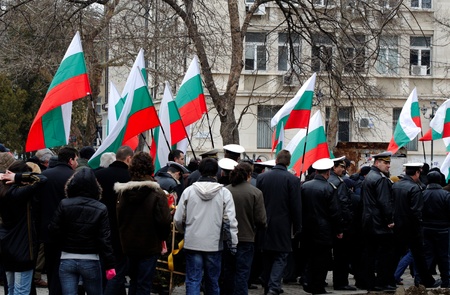 VARNA, BULGARIA - MARCH 3: Officials, military personal and common people are taking part in the Liberation Day celebrations on March 3, 2011 in Varna, Bulgaria.のeditorial素材
