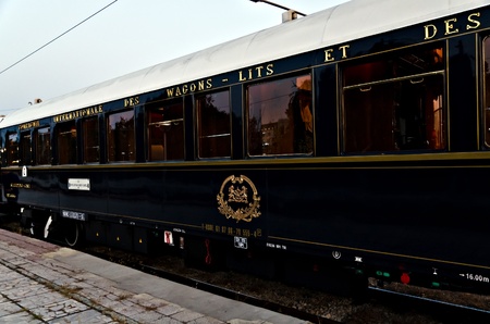 VARNA, BULGARIA - SEPTEMBER 6: The legendary 'Orient Express' is ready to depart from Varna Railway Station on September 6, 2011 in Varna, Bulgaria. The luxury train travels between Paris and Istanbulのeditorial素材