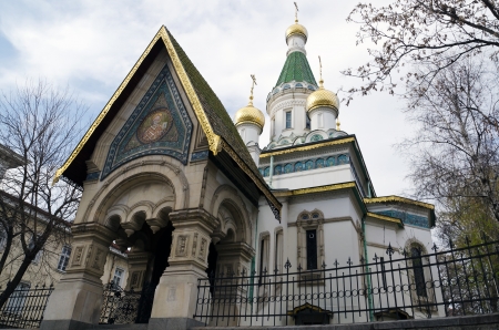 A low-angle shot of the Russian Church Saint Nicholas the Wonder worker in Sofia, Bulgaria の写真素材