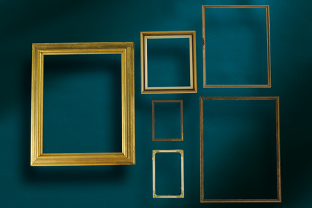 Empty photo frame, Close-up