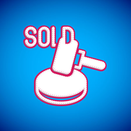 White Auction hammer icon isolated on blue background. Gavel - hammer of judge or auctioneer. Bidding process, deal done. Auction bidding. Vectorのイラスト素材