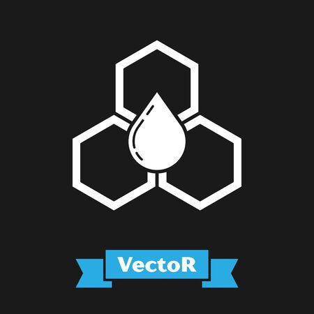 White Honeycomb icon isolated on black background. Honey cells symbol. Sweet natural food. Vector Illustrationのイラスト素材