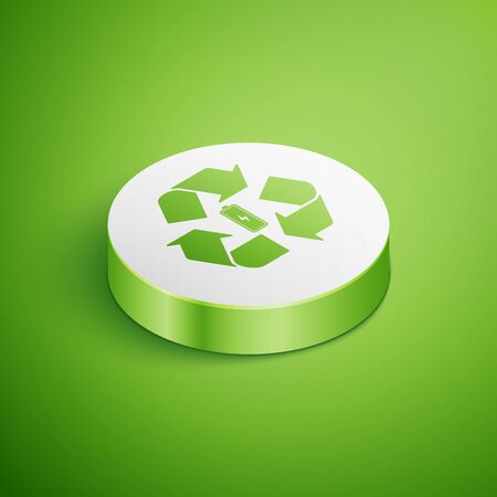 Isometric Battery with recycle symbol line icon isolated on green background. Battery with recycling symbol - renewable energy concept. White circle button. Vector Illustrationのイラスト素材