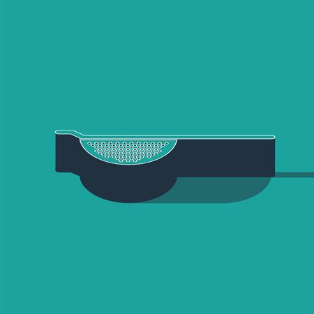 Isometric Kitchen colander icon isolated on green background. Cooking utensil. Cutlery sign. Vector Illustrationのイラスト素材