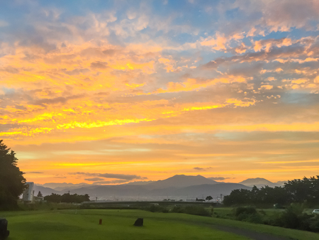 Beautiful  sunset and sun rays with colorful of  sky background .の写真素材