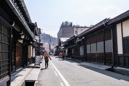 Takayama, JAPAN - ?March 04, 2018: The old  town or traditional cityscape of  Takayama  for  the travelers walking at the old street in Gifu Prefecture, JAPAN.のeditorial素材