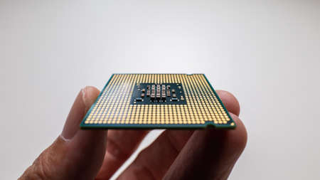 Holding the cpu facing up to see its contacts, select focus. Check cleanliness and availability