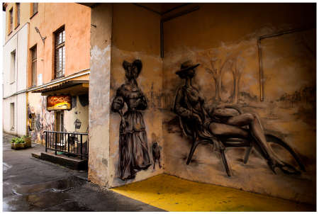 Nice courtyard with painted walls. Minsk, Belarusのeditorial素材