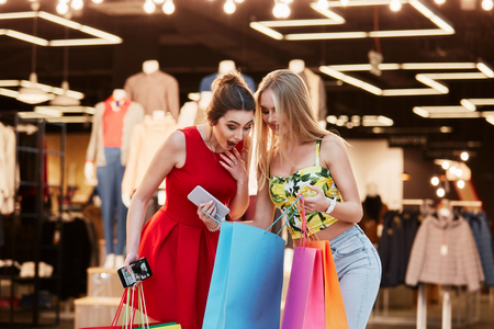 Gorgeous girls in shopping mallの写真素材
