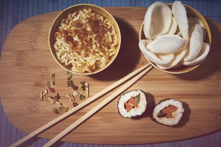 pictures of dinner day sushi alone at homeの写真素材