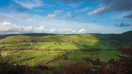 Beautiful English countryside Autumn landscape in Peak District National Parkの写真素材