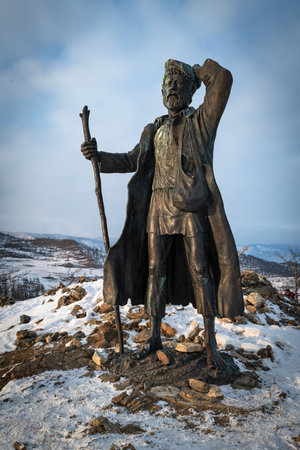 02/27/2020 BAIKAL LAKE, OLKHON ISLAND, SIBERIA, RUSSIA : Statue of the Travelling Man, Olkhon Island, Lake Baikal, Russia, Lake Baikal, Siberia, Russiaのeditorial素材